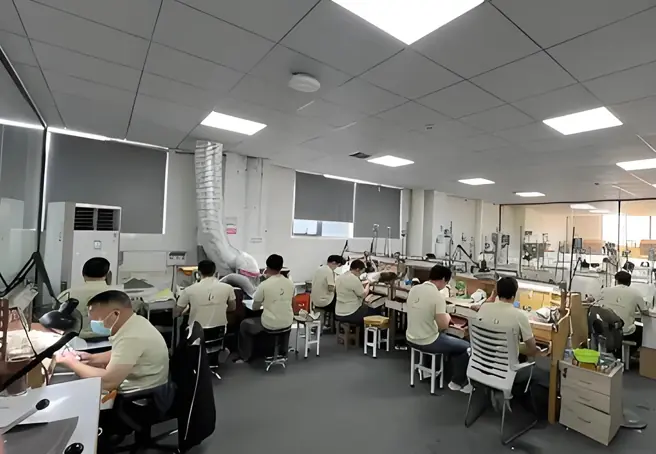 Large Scale Jewelry Wholesale Manufacturing Workshop with High Monthly Output